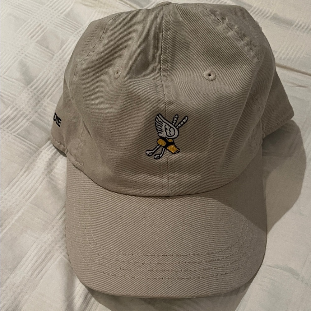 Wingfoot Golf Club Caddie Hat